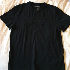 black oversized Guess t-shirt w/ embroidered  logo